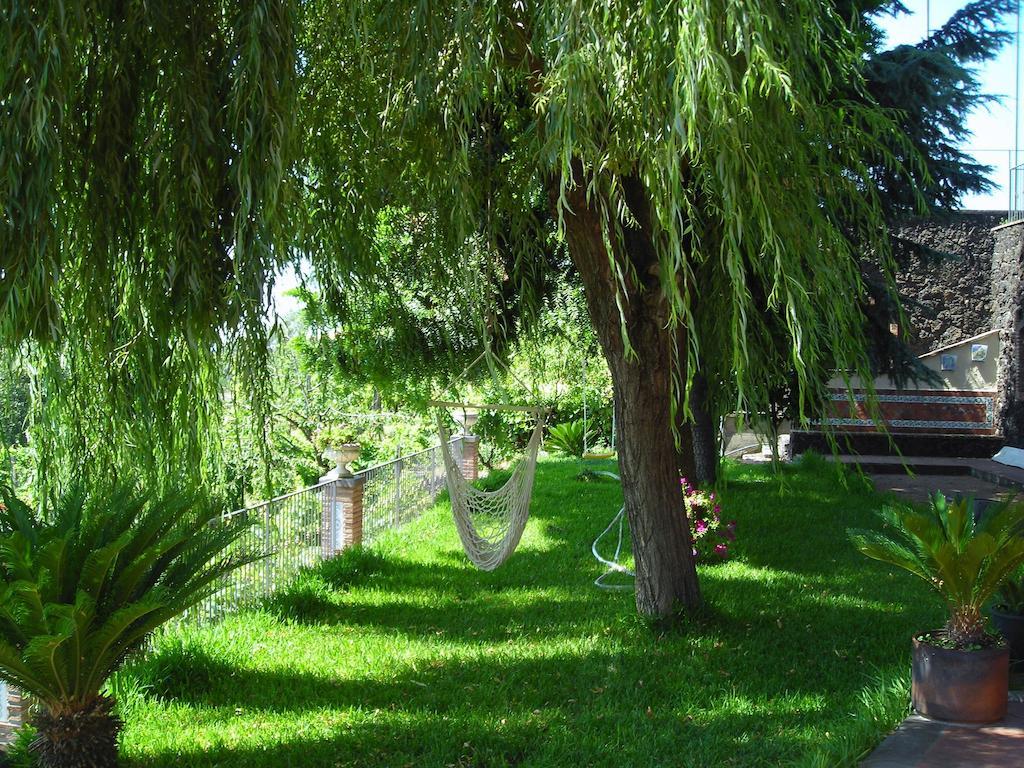 B&B Villa Dagala Santa Venerina Quarto foto